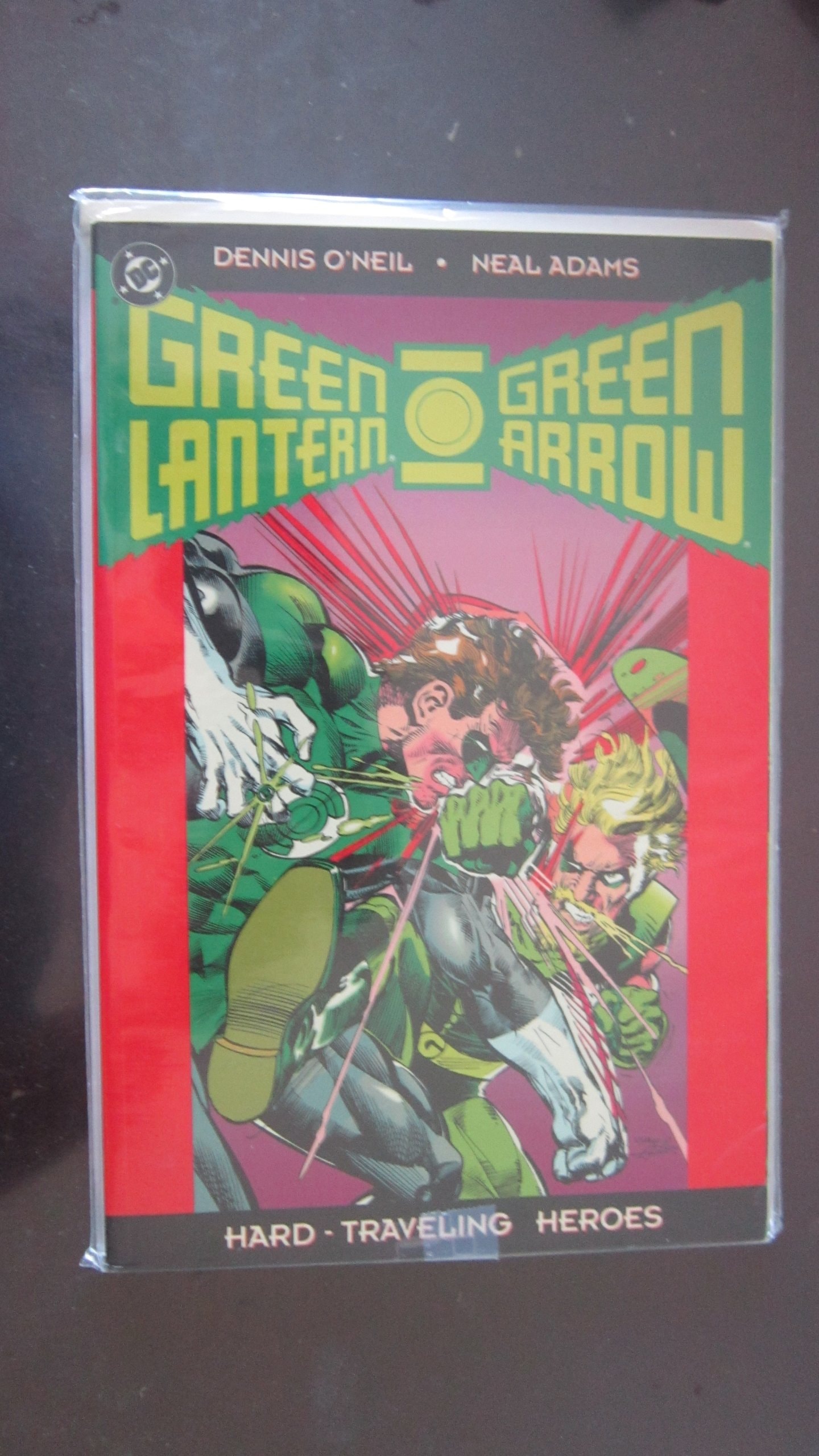 Hard-Traveling Heroes: The Green Lantern / Green Arrow Collection Volume One