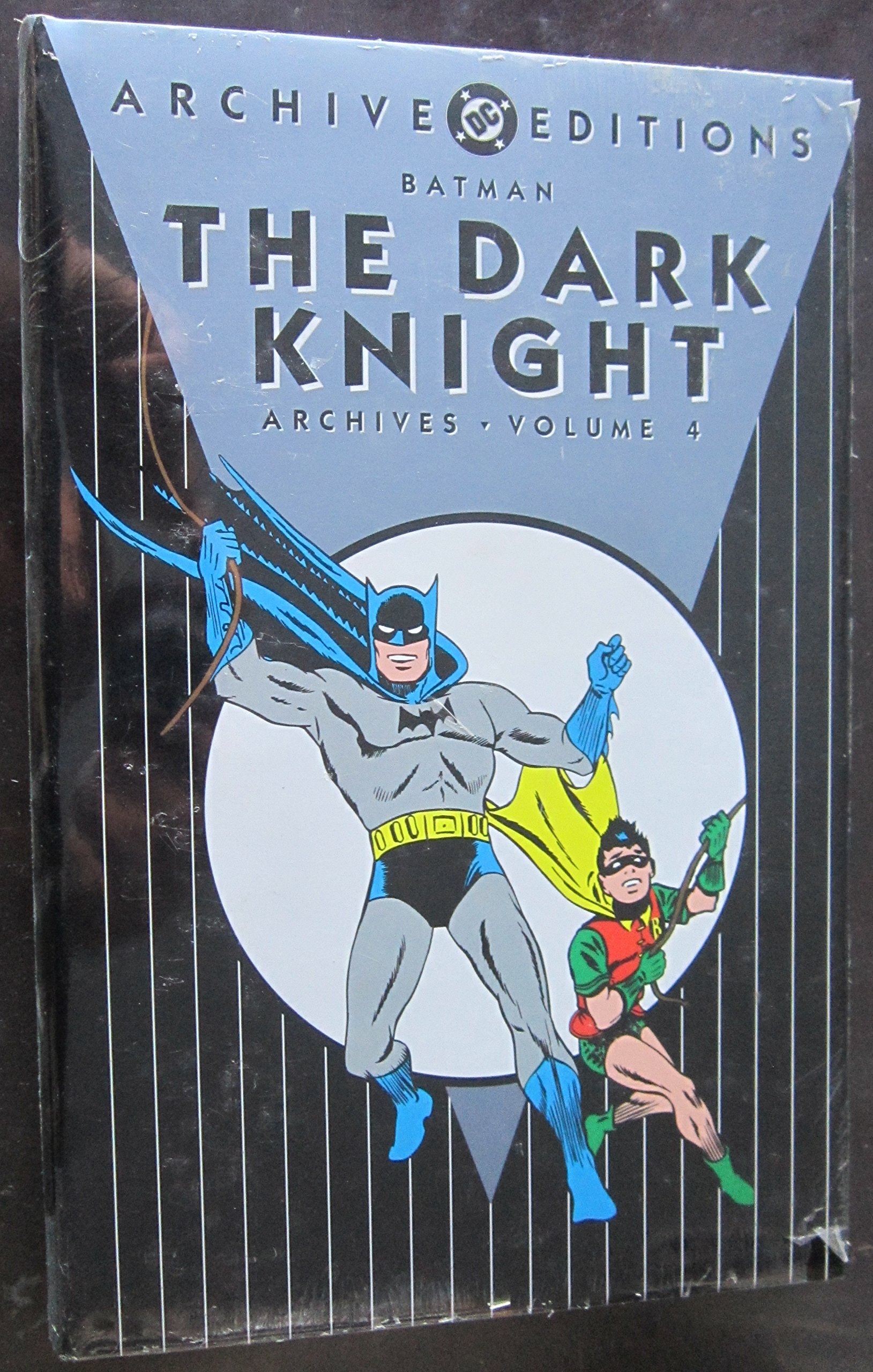 Batman: The Dark Knight Archives #4 cover