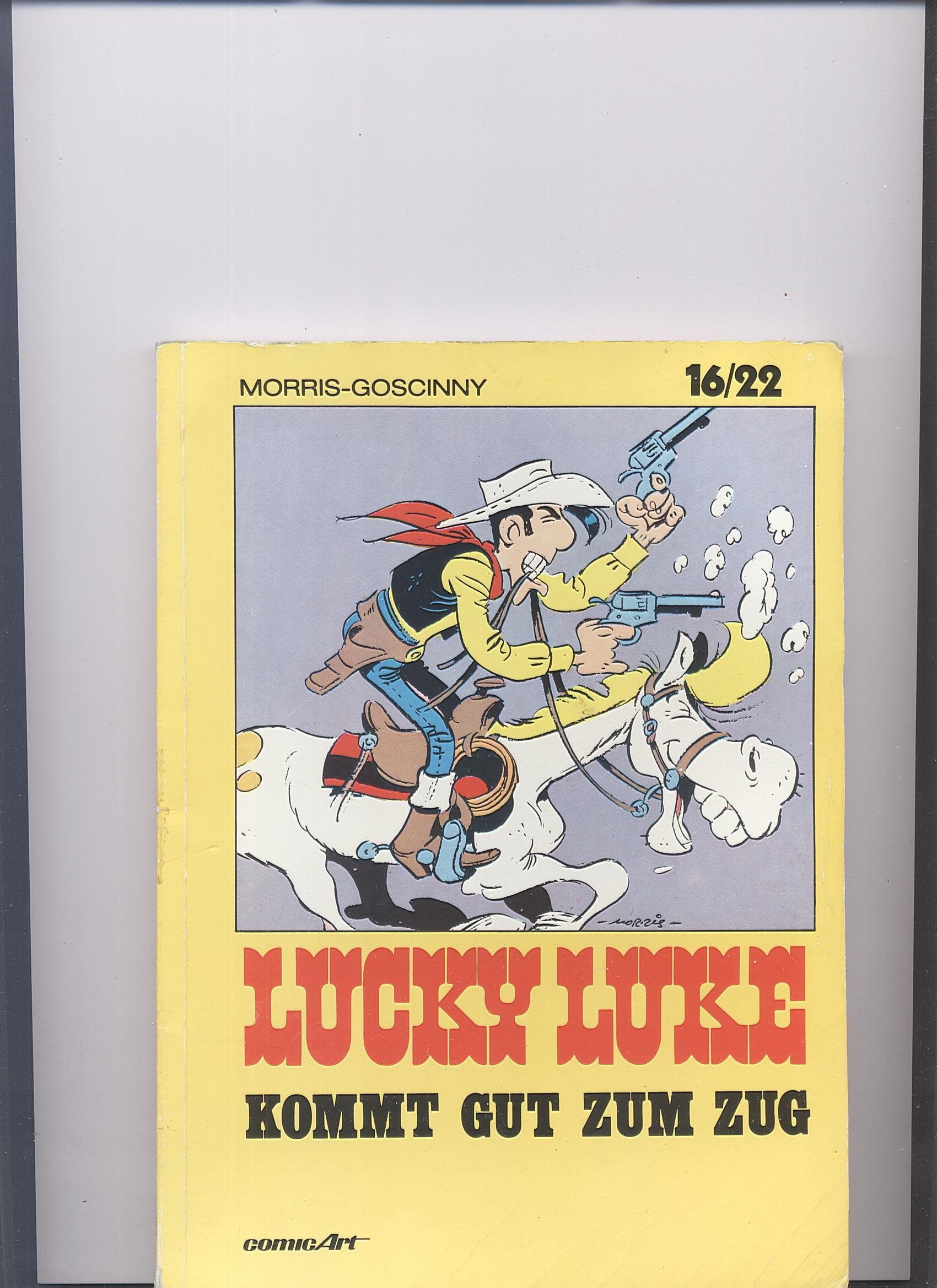 16/22 #15 cover